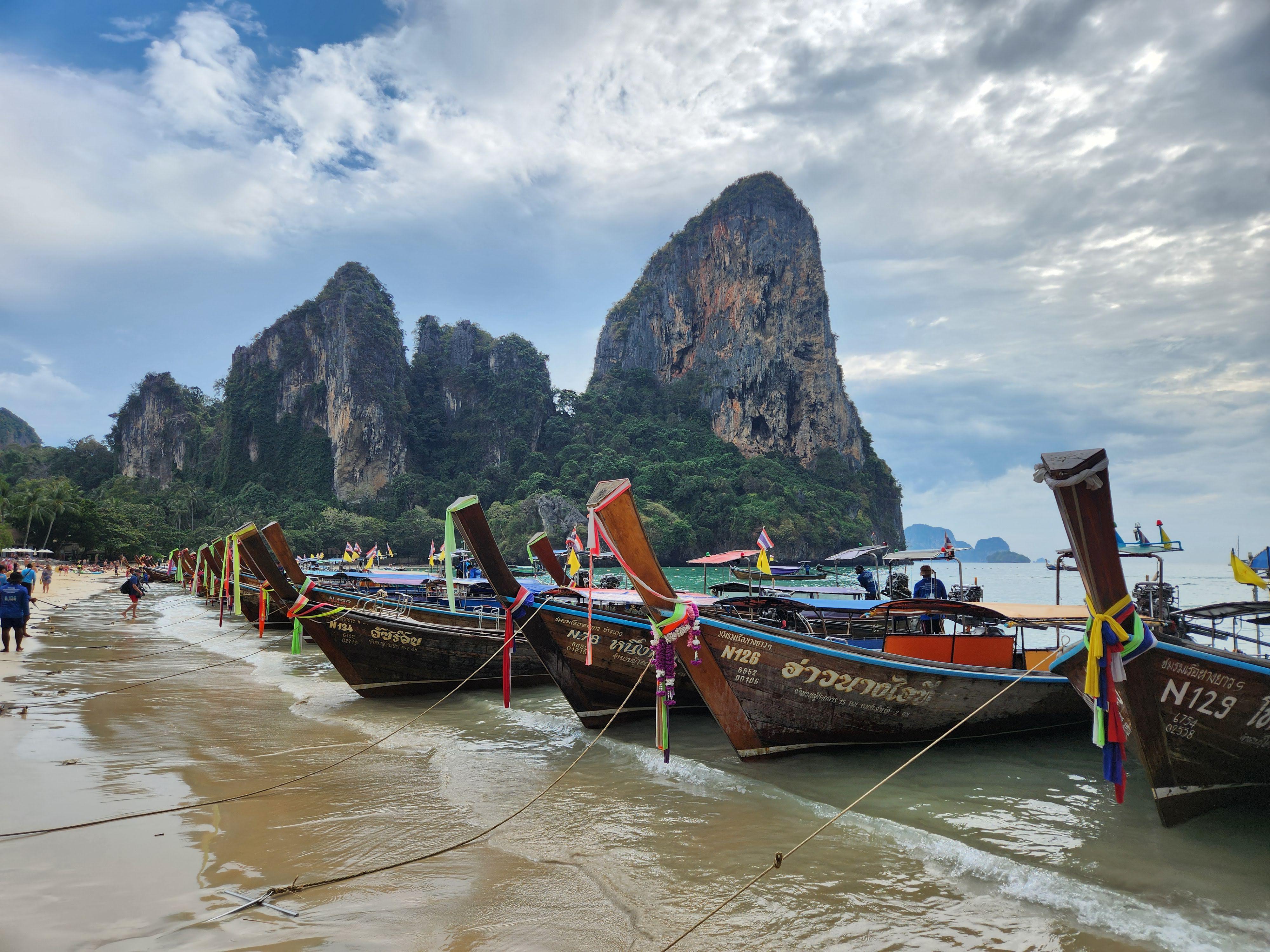 Featured image of post Another Day in Railay